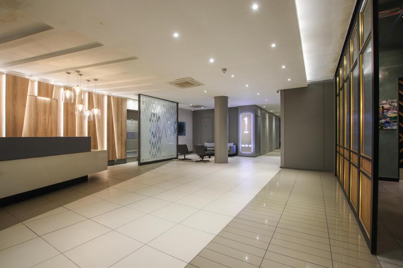 Sandton Smart Apartment Fourteen Johannesburg Exterior photo